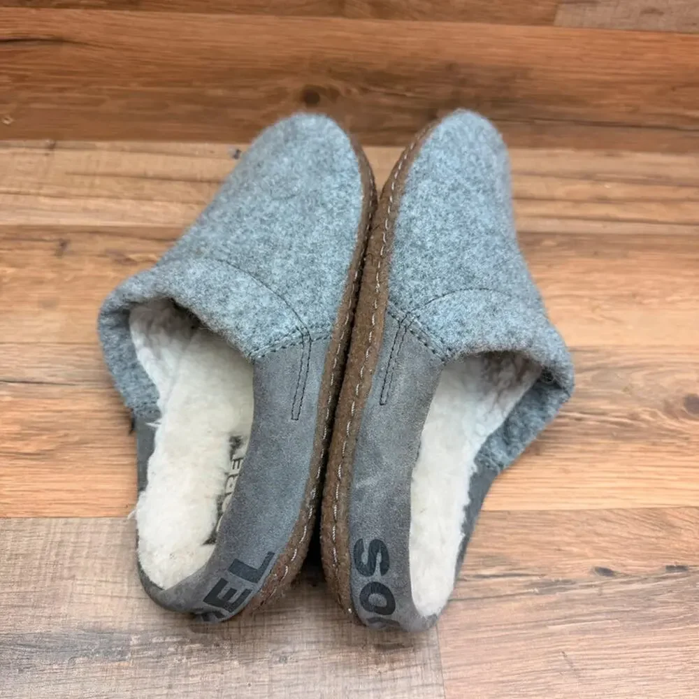 Sorel Mule Shoes Wo's size 9 Nakiska Scuff Slipper Faux Fur Lined Casual Slip On